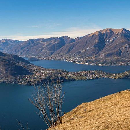 Casa In Riva Al Lago Варенна Екстер'єр фото