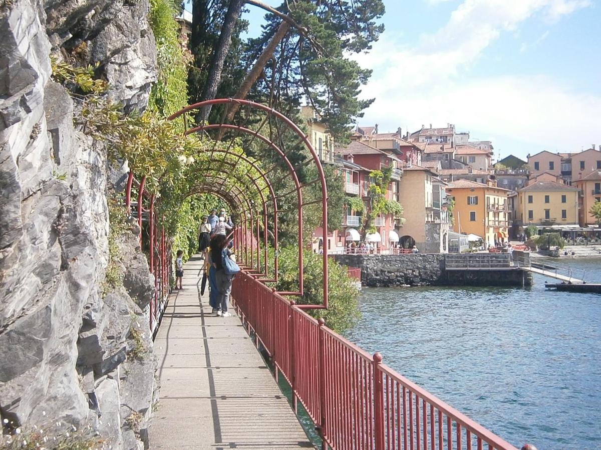 Casa In Riva Al Lago Варенна Екстер'єр фото