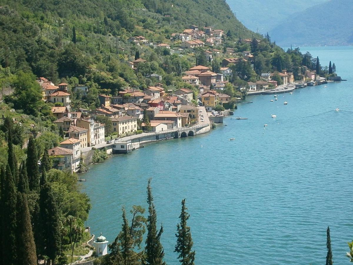 Casa In Riva Al Lago Варенна Екстер'єр фото